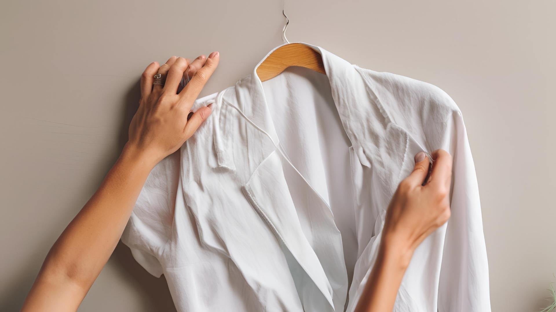 Como Desamassar Roupa no Corpo: 5 Técnicas - Lavanderia Na Lata
